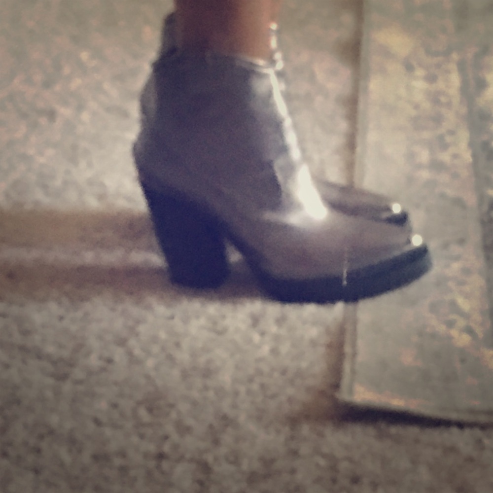 Jeffrey Campbell Silver ankle boots western